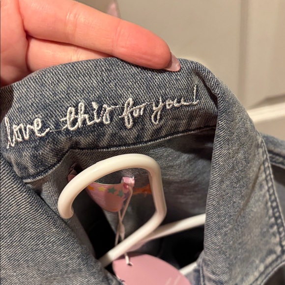 Dazzling Dreams x Park + Beach rainbow star denim jacket- size M - Picture 4 of 7